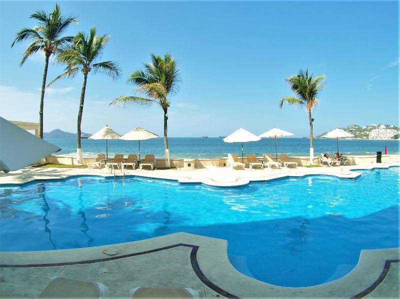 Camino Real Manzanillo 호텔 외부 사진